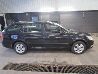 Skoda Octavia Combi 1.2 TSI Ambition picture 6