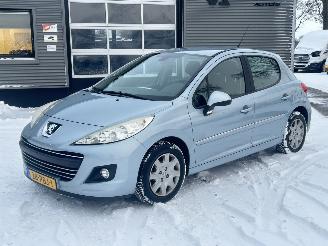 damaged passenger cars Peugeot 207 1.6 VTi XS Automaat 2011/1