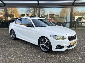 skadebil auto BMW 2-serie 225D Coupé High Executive Automaat 2014/8