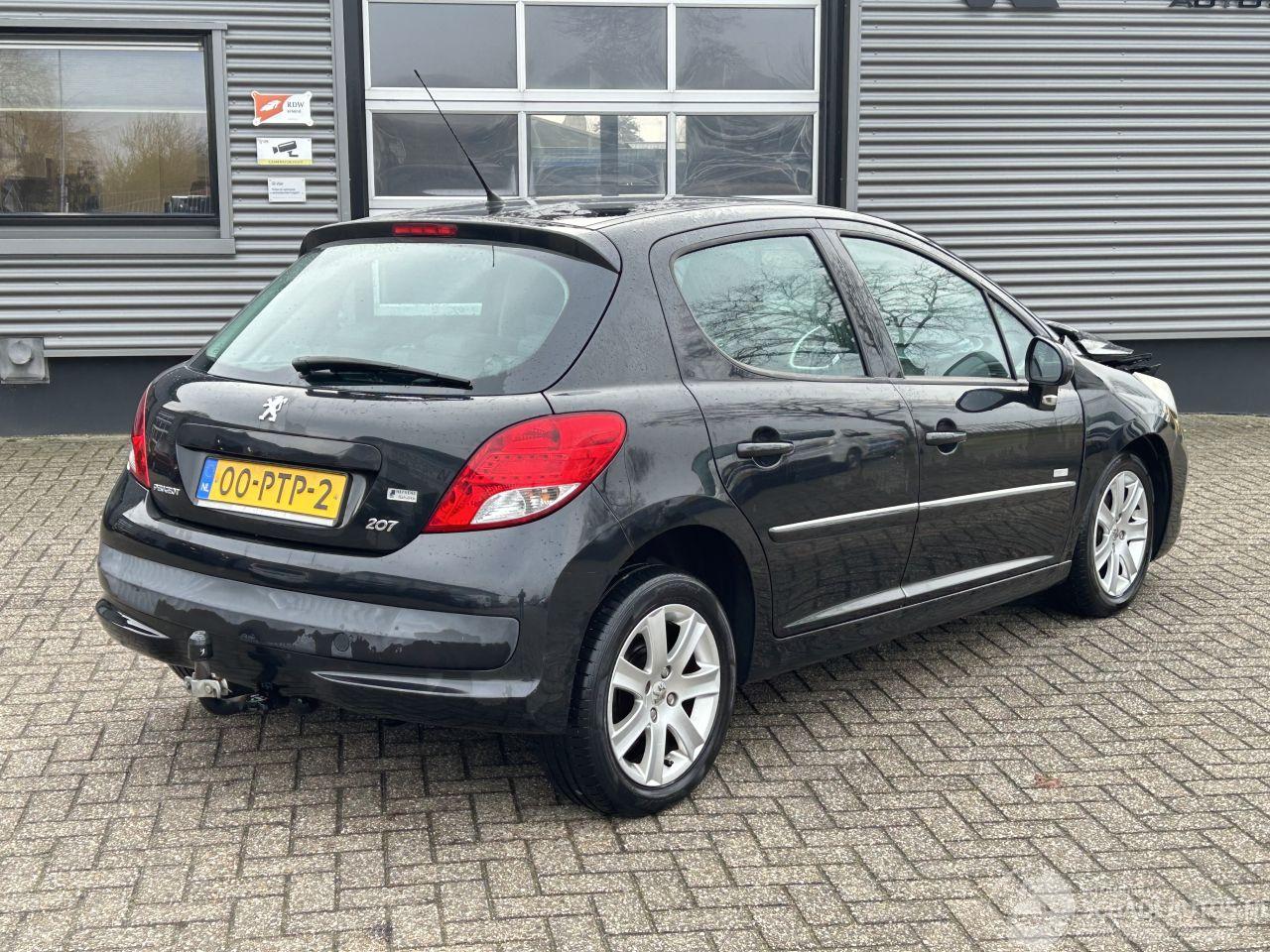 Peugeot 207 1.4 VTi Millesim 200