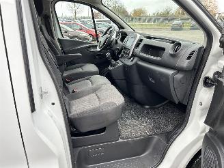 Renault Trafic 2.0 DCI T29 L2H2 Comfort Line picture 11