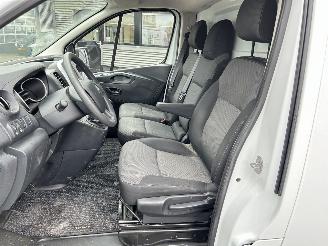 Renault Trafic 2.0 DCI T29 L2H2 Comfort Line picture 10