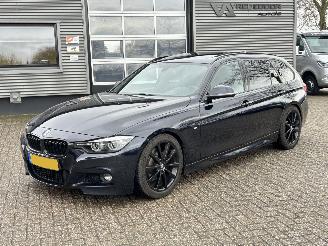 Vaurioauto  passenger cars BMW 3-serie 330i Touring M-Sport Automaat 2018/10
