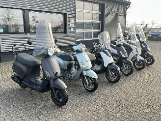 Sym  Partij 6 scooters picture 3