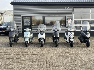 Sym  Partij 6 scooters picture 2