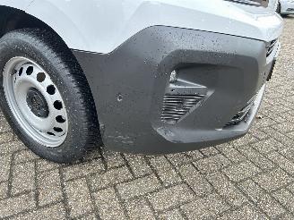 Peugeot Partner 1.5 BlueHDI 100 S&S L1 picture 31