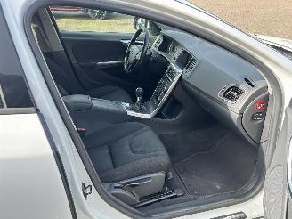 Volvo S-60 1.6 T3 150PK picture 11