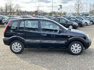 Ford Fusion 1.4-16V Champion picture 6