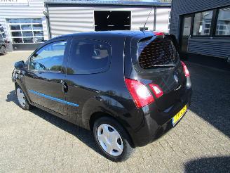 Renault Twingo 1.2-16V Pasisienne picture 3