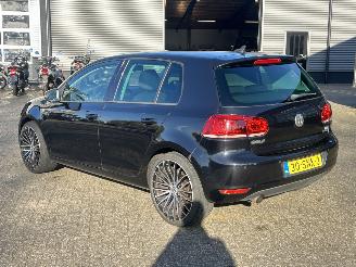 Volkswagen Golf 1.2 TSI Highline Bluemotion picture 3