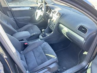 Volkswagen Golf 1.2 TSI Highline Bluemotion picture 11