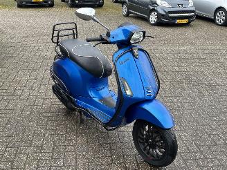 Vespa  Sprint 50 4T picture 7