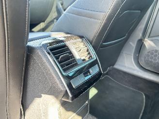 Skoda Superb Combi 2.0 TDI Style Business picture 15