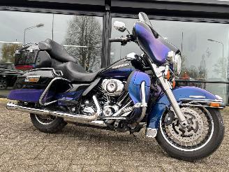 Harley-Davidson Electra Glide 103 FLHTK Electra Glide Ultra Limited picture 16