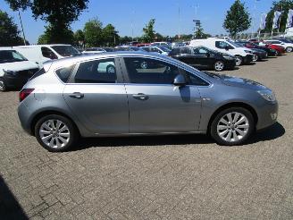 Opel Astra 1.4 Turbo Cosmo 5drs picture 23