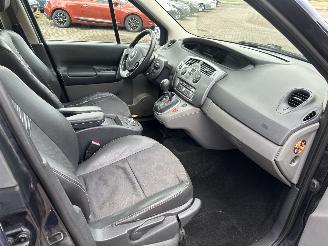 Renault Grand-scenic 2.0-16V Tech Line picture 11