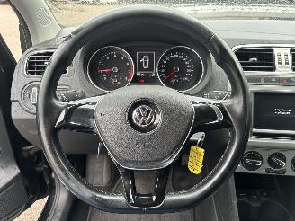 Volkswagen Polo 1.0 BlueMotion 5drs picture 15