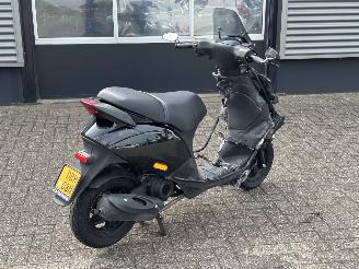 danneggiata scooter Piaggio  Zip 50 4T 2015/3