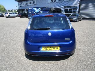 Fiat Grande Punto 1.4-16V Dynamic 5drs picture 6