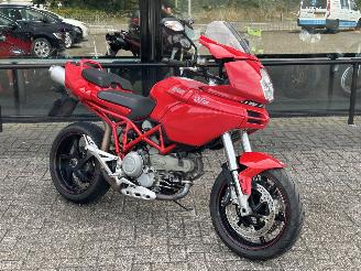 Vaurioauto  motor cycles Ducati Multistrada 1000 DS 2006/2