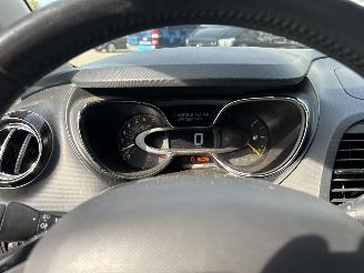 Renault Captur 0.9 TCe Dynamique picture 20