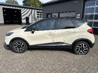 Renault Captur 0.9 TCe Dynamique picture 2