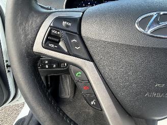 Hyundai Veloster 1.6 GDI i-Catcher picture 21