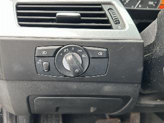 BMW 5-serie 520i Touring Automaat picture 15