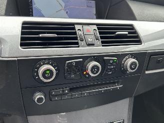 BMW 5-serie 520i Touring Automaat picture 25