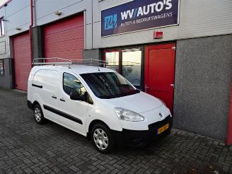Peugeot Partner 122 1.6 e-HDI L2 XR airco inrichting imperiaal picture 6