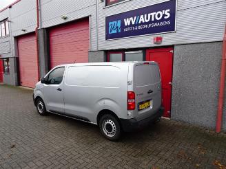 Peugeot Expert 231S 2.0 BlueHDI 120 Premium picture 2