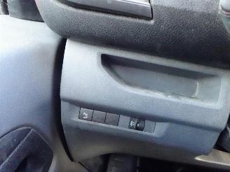 Peugeot Expert 231S 2.0 BlueHDI 120 Premium 3 zits airco picture 17
