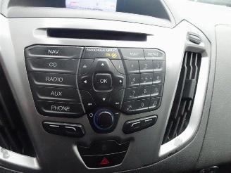 Ford Transit Custom 290 2.2 TDCI L2H1 Trend DC 6 pers airco picture 10