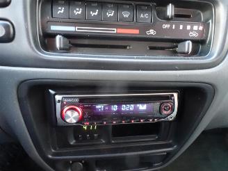 Suzuki Grand-vitara 2.0 Metal Top 4 x 4 airco picture 5