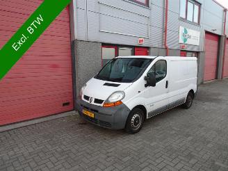 ocasión vehículos comerciales Renault Trafic 1.9 dCi L1H1 3 zitter apk 1-2027 !!!!!!!!!!!!!!! 2004/1