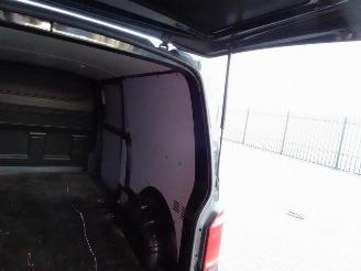 Volkswagen Transporter 2.0 TDI L2H1 Highline navi / pdc/ cruis . ac picture 30