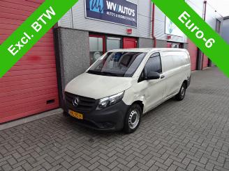 škoda dodávky Mercedes Vito 111 CDI 118239 km !!!!!!!!! rijdbare schade 2017/8