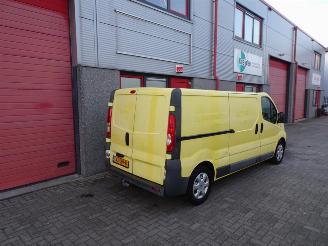 Renault Trafic 2.0 dCi T29 L2H1 airco picture 3