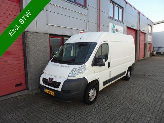 Gebrauchtwagen Van Peugeot Boxer 330 2.2 HDI L2H2 Profit+ 2014/8