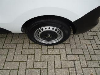 Renault Express 1.3 TCe 100 Comfort benzine uitvoering airco uniek picture 23