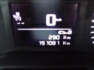 Peugeot Partner 1.6 BlueHDI Premium navi 2 x schuifdeur airco picture 32