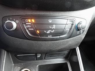 Ford Transit Courier 1.5 TDCI Ambiente AIRCO RIJDBARE SCHADE picture 7