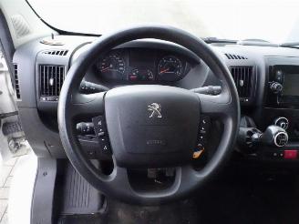 Peugeot Boxer 335 2.2 BlueHDi 140 L2H2 Premium LET OP 1 E VERSNELING STUK WEL GEWOON RIJDBAAR !!!!!! picture 23