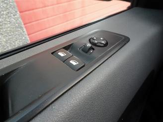 Peugeot Expert 2.0 BlueHDI 120 Long Asphalt DC automaat lang picture 33