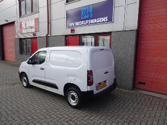 Citroën Berlingo 1.5 BlueHDi 100 S&S L1 airco pdc airco picture 2