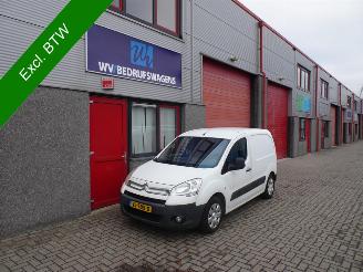 Käytettyjen commercial vehicles Citroën Berlingo 1.6 HDI 500 Club 3zitter 2010/1