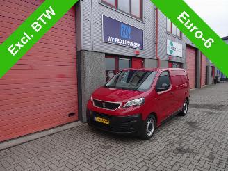 Käytettyjen commercial vehicles Peugeot Expert 226C 1.6 BlueHDI 95 Premium 3 zits airco 2018/10