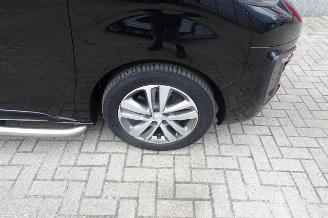 Peugeot Expert 2.0 BlueHDI 180 Long Asphalt DC 6 pers 2 x schuifdeur automaat picture 18