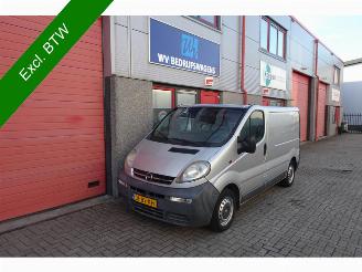 occasione veicoli commerciali Opel Vivaro 1.9 DI L1H1 3 zits 2005/11