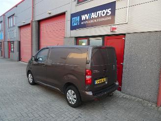 Peugeot Expert 231C 2.0 BlueHDI 120 Premium Pack 3 zits airco picture 2